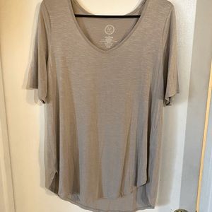 Maurices Beige comfy t-shirt size medium